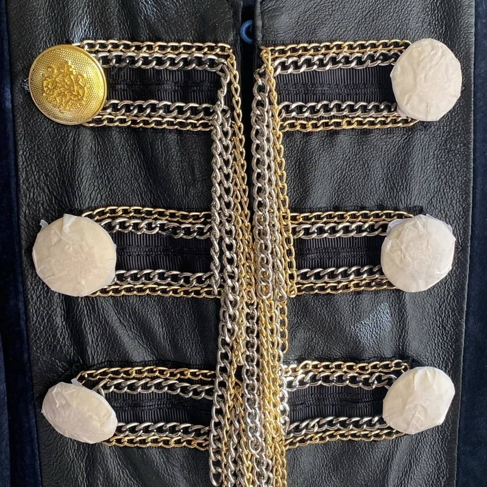 Jacket - Picture 3 of 7